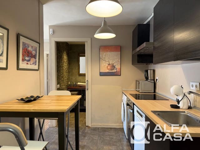 2 sovrum Lägenhet till salu i Lloret de Mar med pool - 190 000 € (Ref: 10098679)