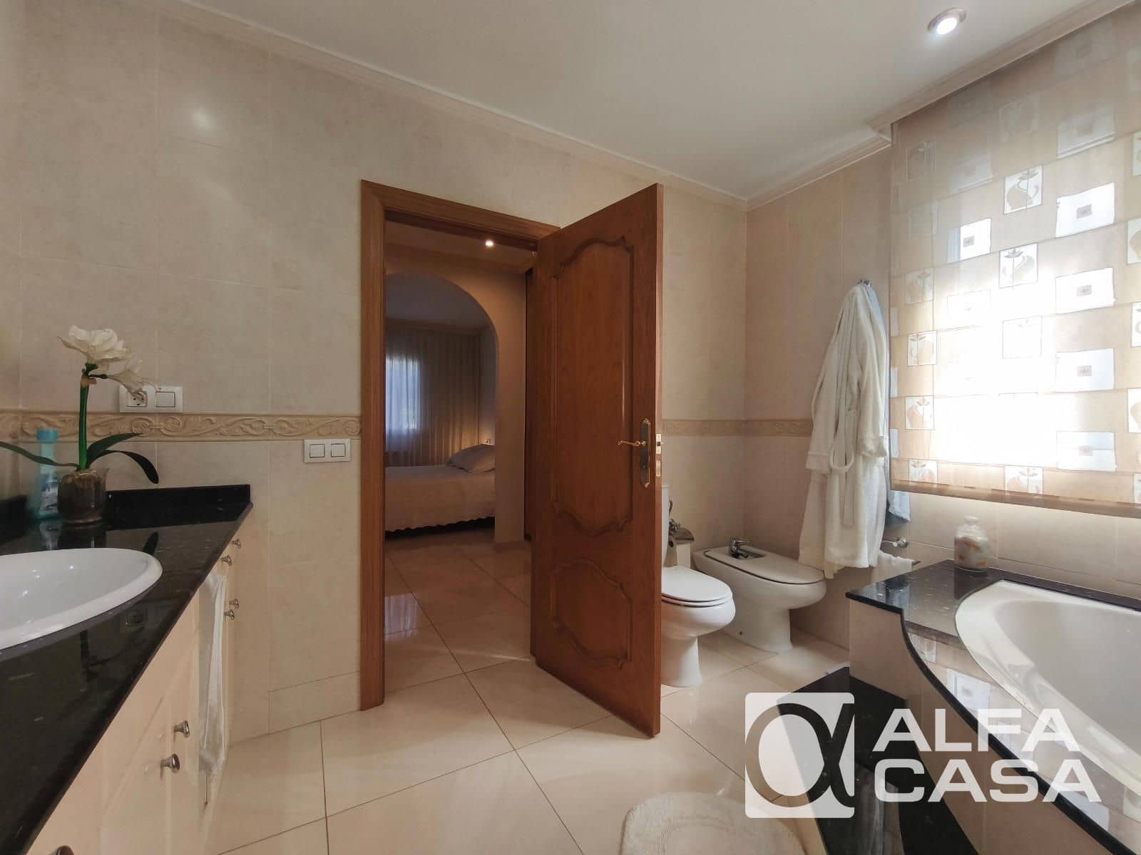 3 slaapkamer Villa te koop in Lloret de Mar met zwembad garage - € 760.000 (Ref: 10148094)