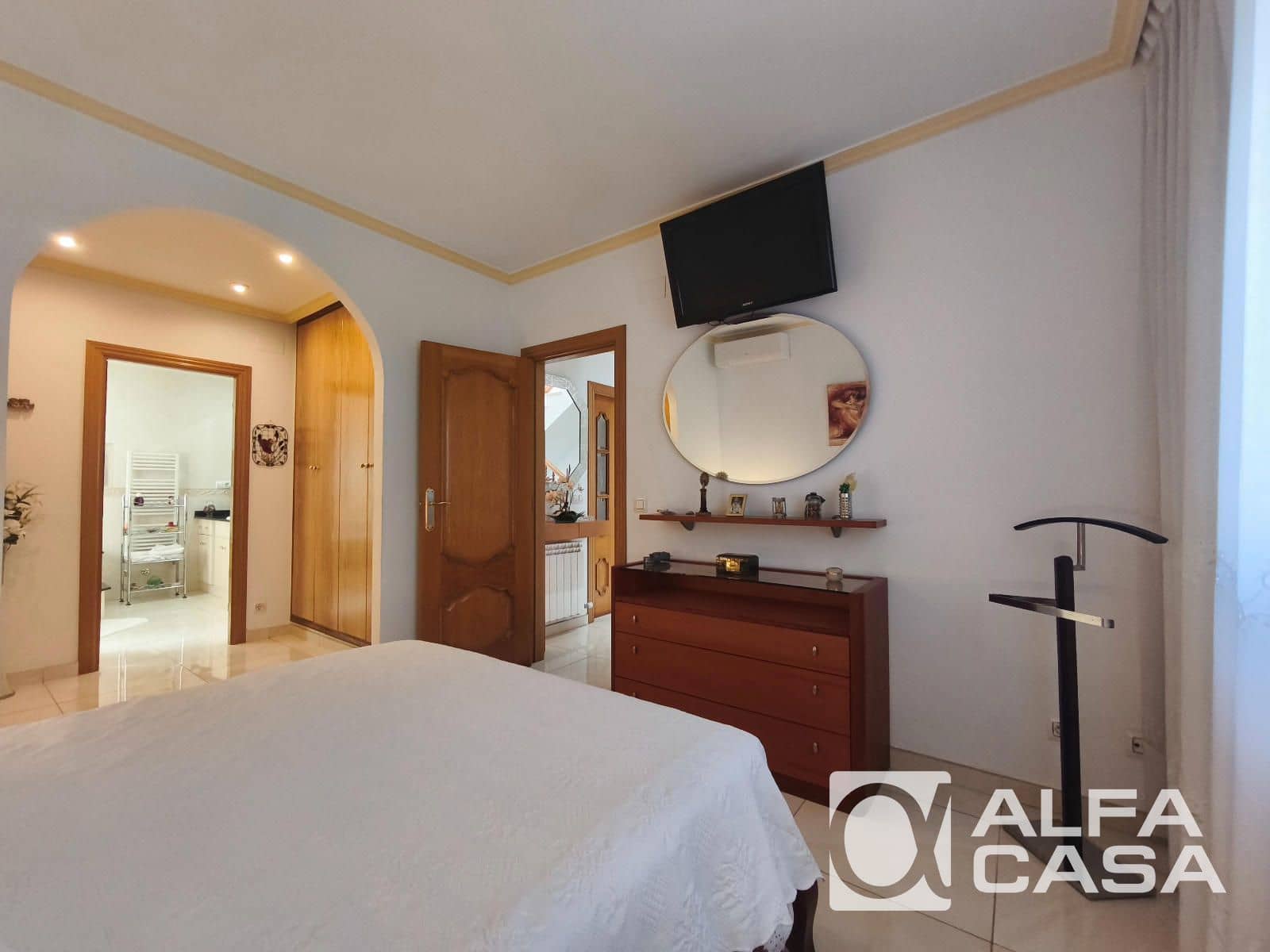 3 slaapkamer Villa te koop in Lloret de Mar met zwembad garage - € 760.000 (Ref: 10148094)