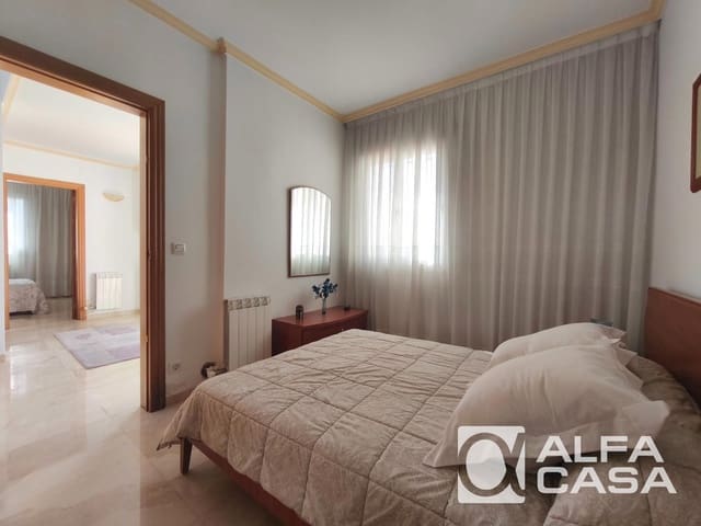 3 slaapkamer Villa te koop in Lloret de Mar met zwembad garage - € 760.000 (Ref: 10148094)