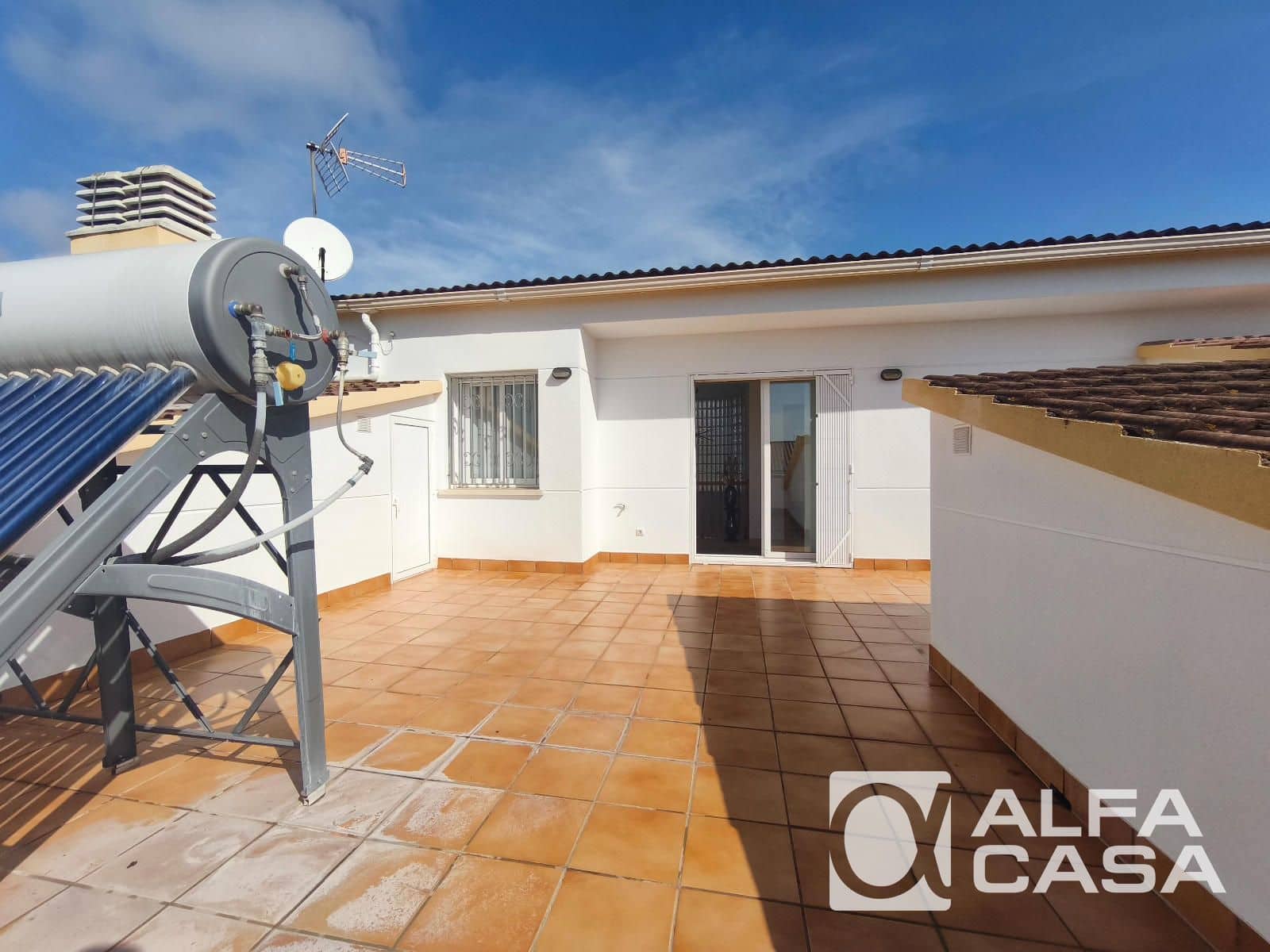3 slaapkamer Villa te koop in Lloret de Mar met zwembad garage - € 760.000 (Ref: 10148094)