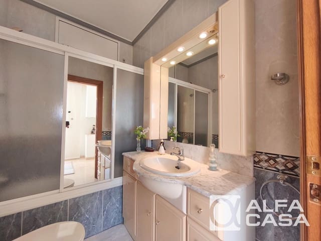 3 slaapkamer Villa te koop in Lloret de Mar met zwembad garage - € 760.000 (Ref: 10148094)