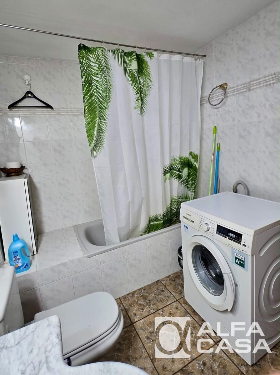 5 slaapkamer Villa te koop in Lloret de Mar met zwembad garage - € 415.000 (Ref: 10154358)