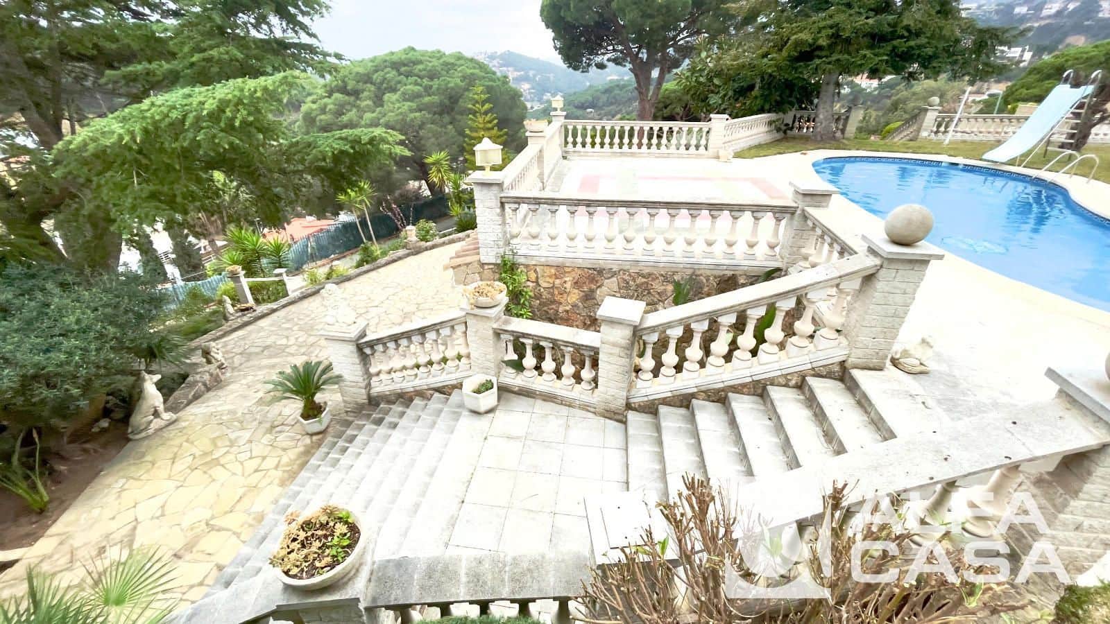 7 slaapkamer Villa te koop in Lloret de Mar met zwembad garage - € 890.000 (Ref: 10160330)