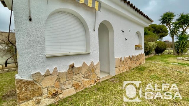7 slaapkamer Villa te koop in Lloret de Mar met zwembad garage - € 890.000 (Ref: 10160330)