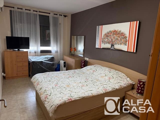 2 slaapkamer Penthouse te koop in Lloret de Mar met zwembad - € 260.000 (Ref: 10172144)