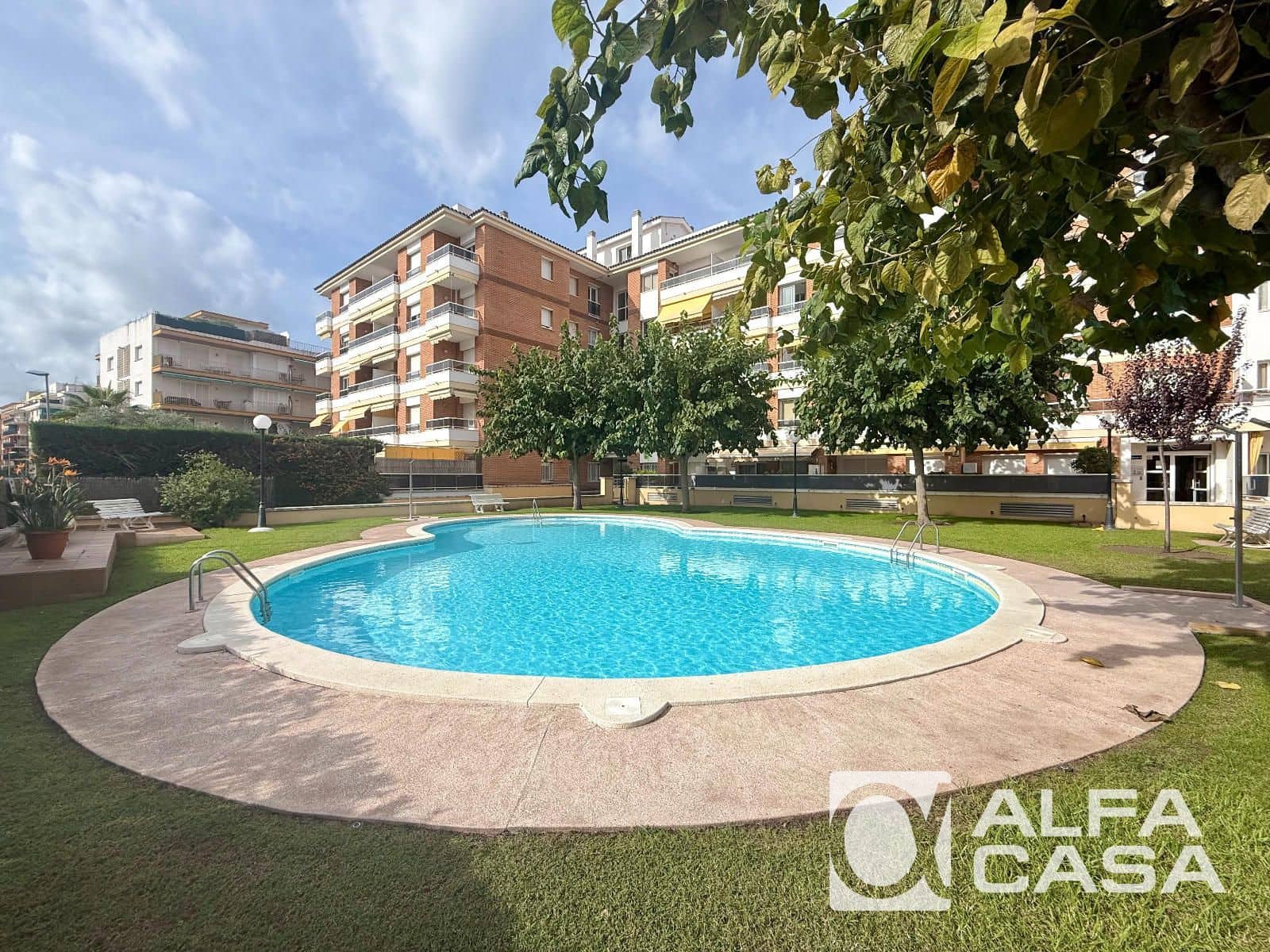 4 sovrum Lägenhet till salu i Lloret de Mar med pool - 550 000 € (Ref: 10172883)