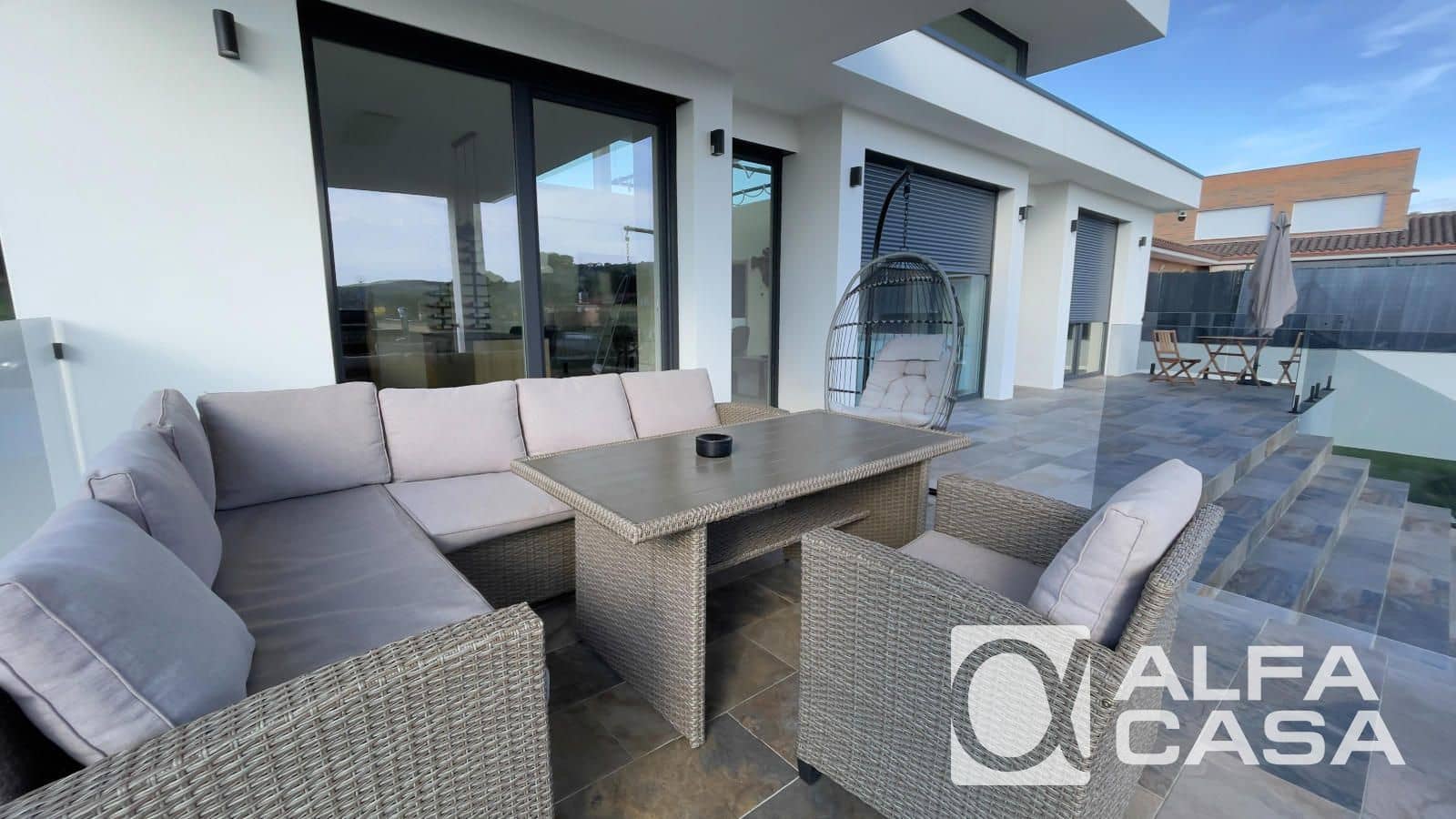 4 slaapkamer Villa te koop in Vidreres met zwembad garage - € 665.000 (Ref: 10175515)