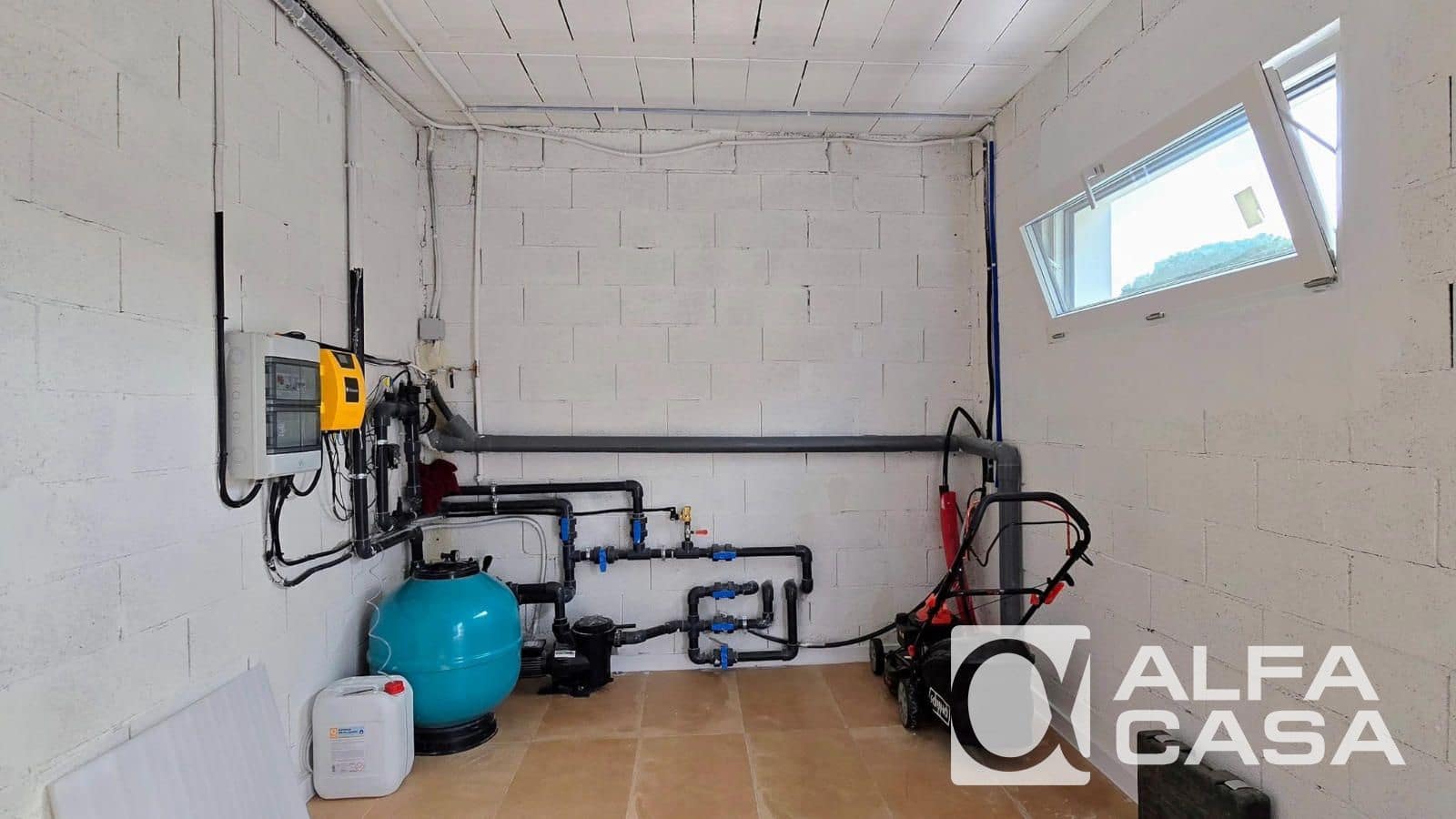 4 slaapkamer Villa te koop in Vidreres met zwembad garage - € 665.000 (Ref: 10175515)