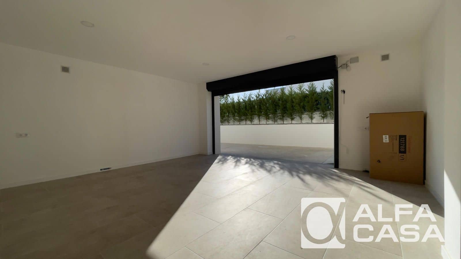 4 slaapkamer Villa te koop in Vidreres met zwembad garage - € 665.000 (Ref: 10175515)