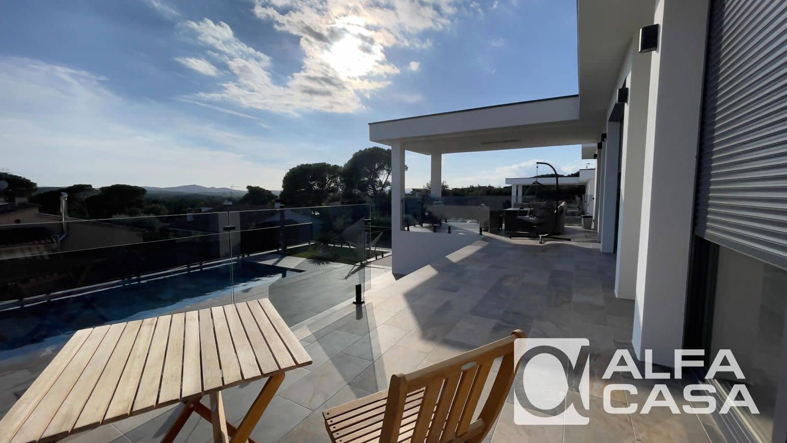 4 slaapkamer Villa te koop in Vidreres met zwembad garage - € 665.000 (Ref: 10175515)