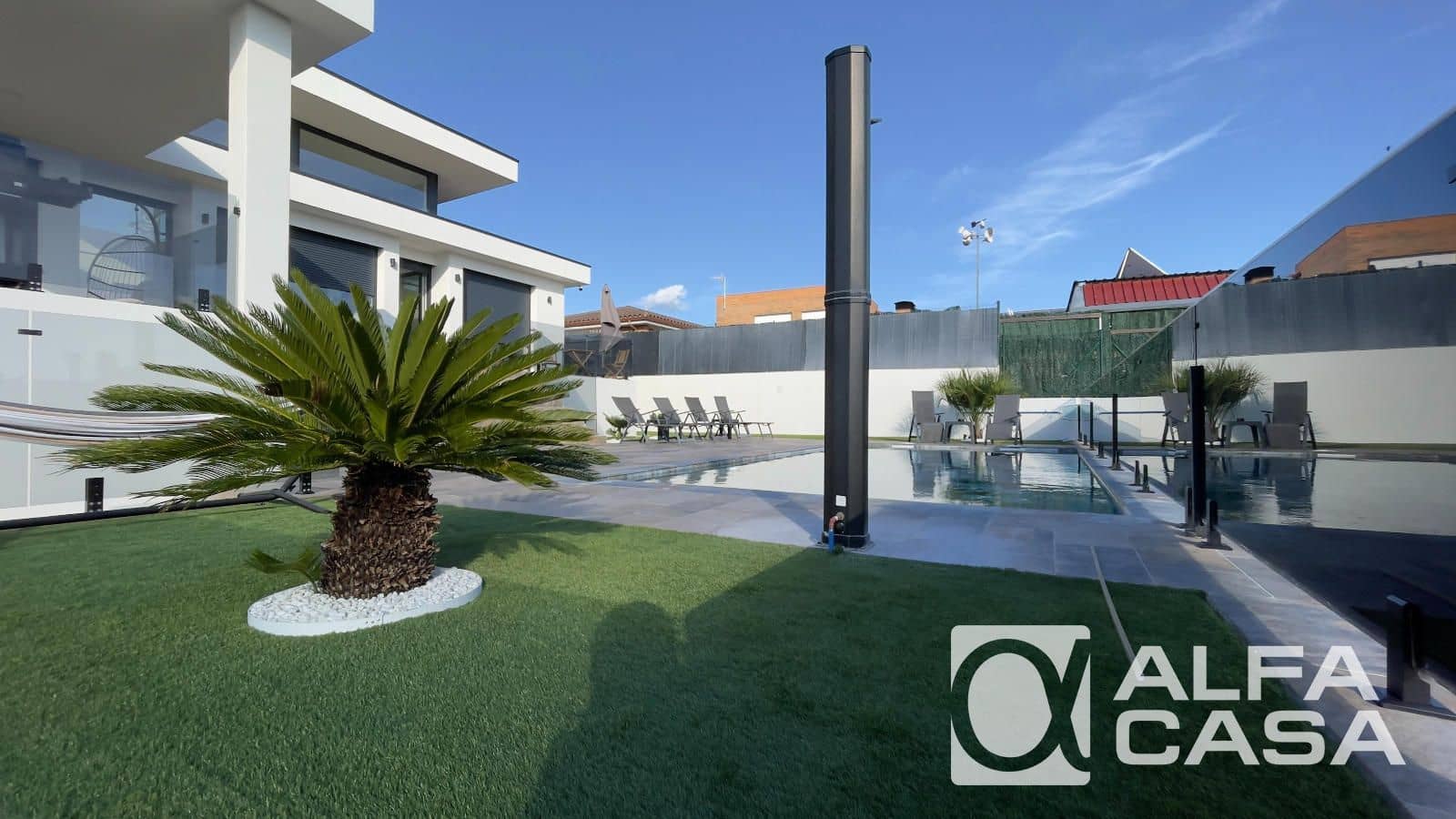 4 slaapkamer Villa te koop in Vidreres met zwembad garage - € 665.000 (Ref: 10175515)