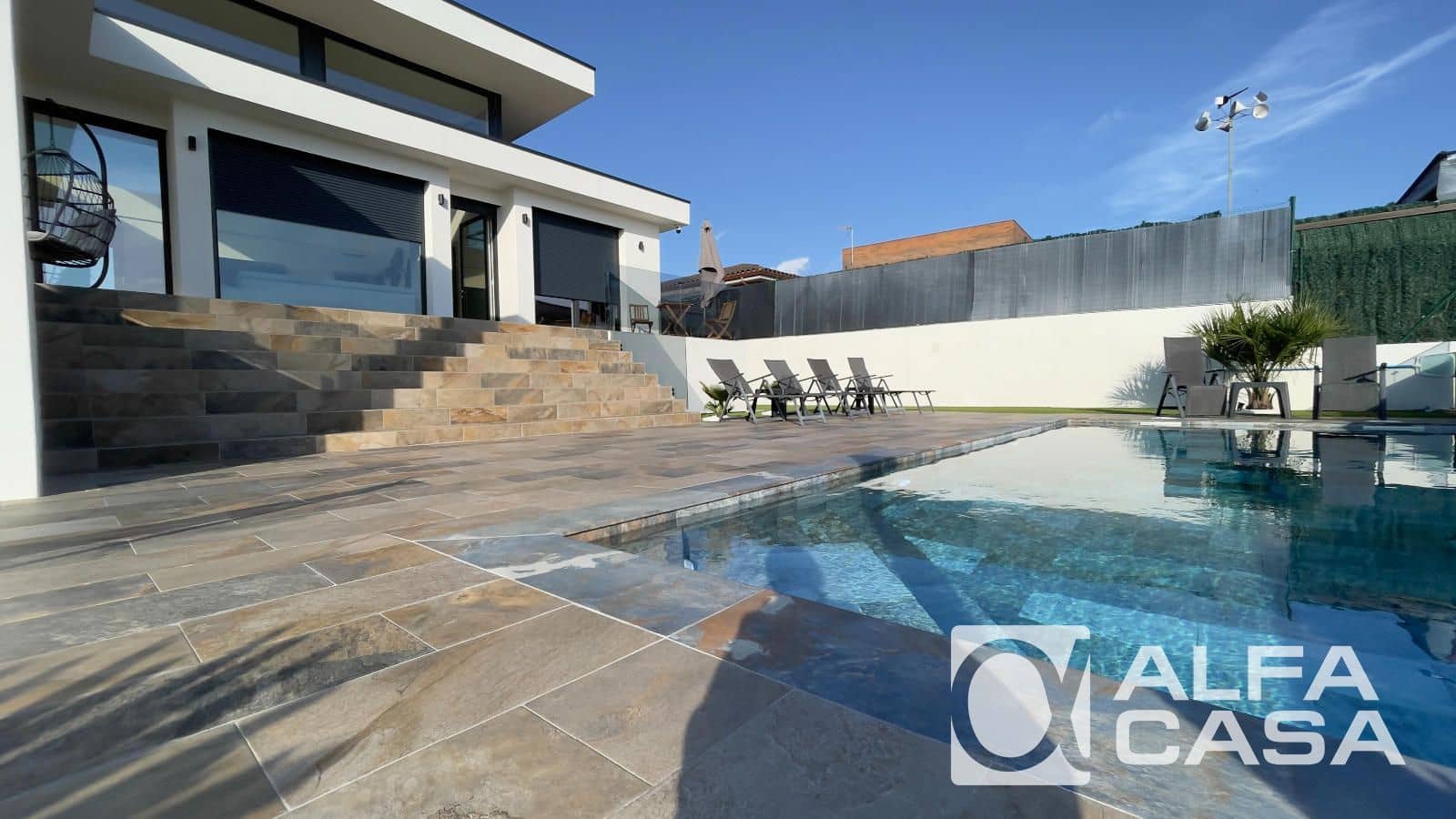 4 slaapkamer Villa te koop in Vidreres met zwembad garage - € 665.000 (Ref: 10175515)