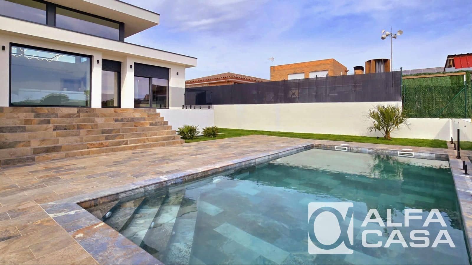4 slaapkamer Villa te koop in Vidreres met zwembad garage - € 665.000 (Ref: 10175515)