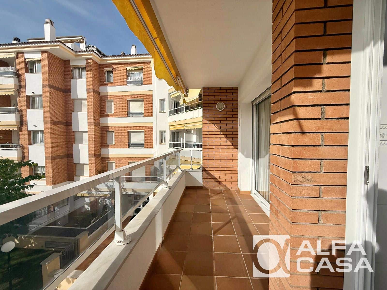 3 bedroom Flat for sale in Lloret de Mar with pool - € 350,000 (Ref: 10175974)