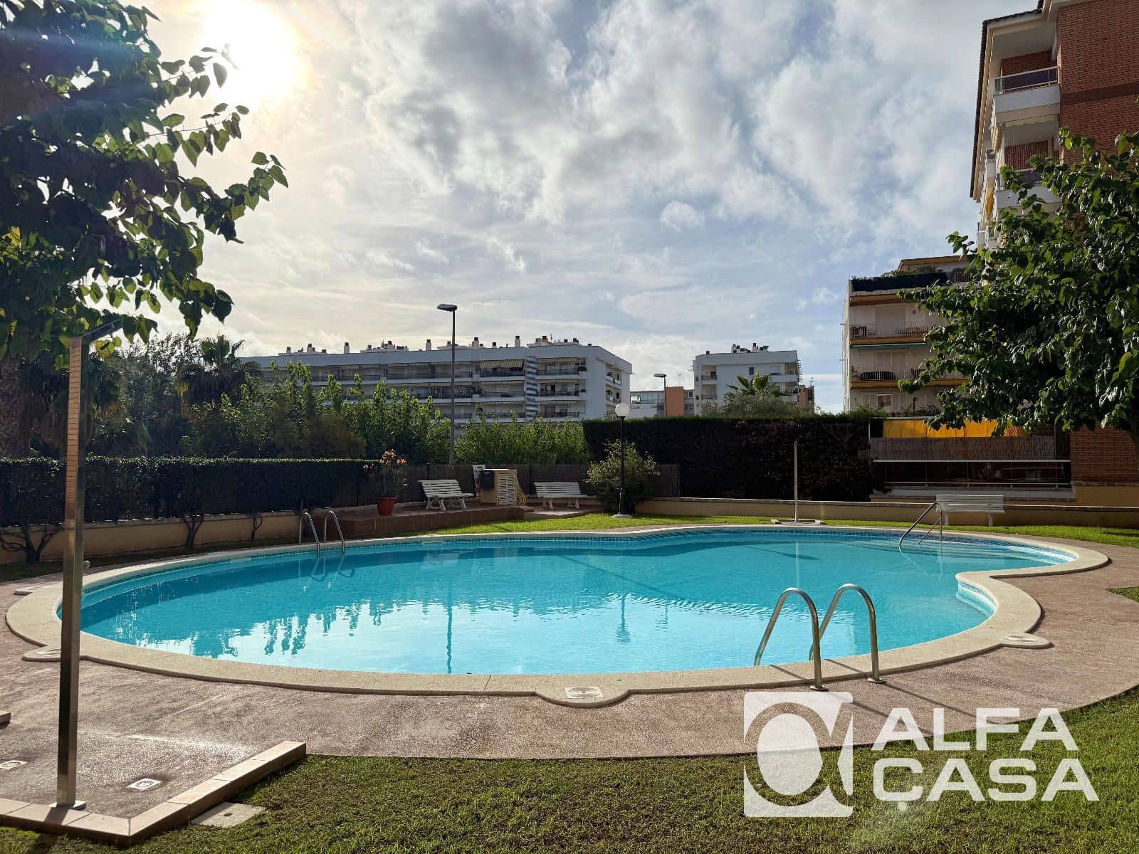 3 bedroom Flat for sale in Lloret de Mar with pool - € 350,000 (Ref: 10175974)