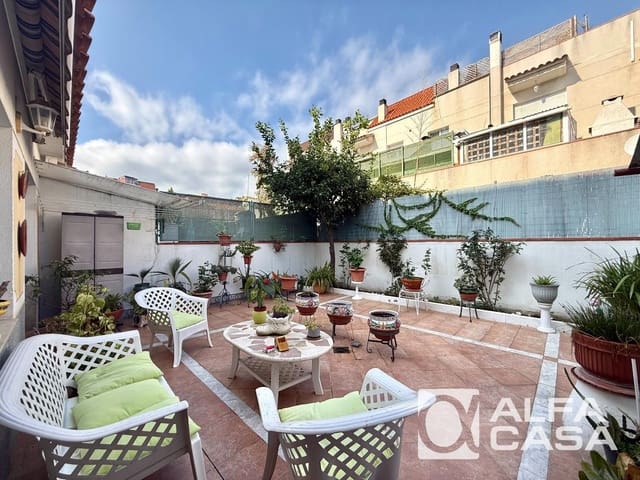 3 sypialnia Mieszkanie na sprzedaż w Lloret de Mar - 350 000 € (Ref: 10186167)