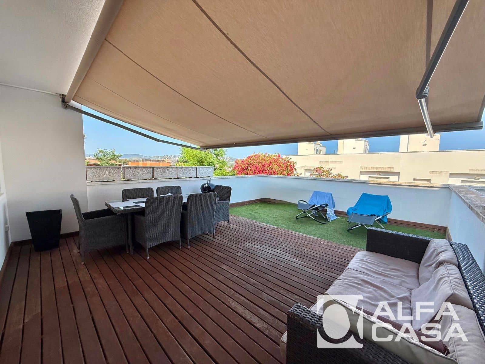 4 camera da letto Villa in vendita in Lloret de Mar con piscina garage - 580.000 € (Rif: 9385802)