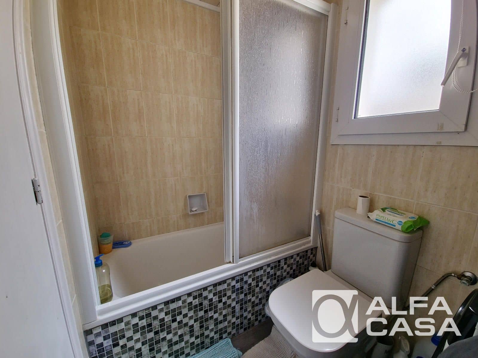 2 makuuhuone Asunto myytävänä paikassa Lloret de Mar mukana uima-altaan - 205 000 € (Ref: 9385803)