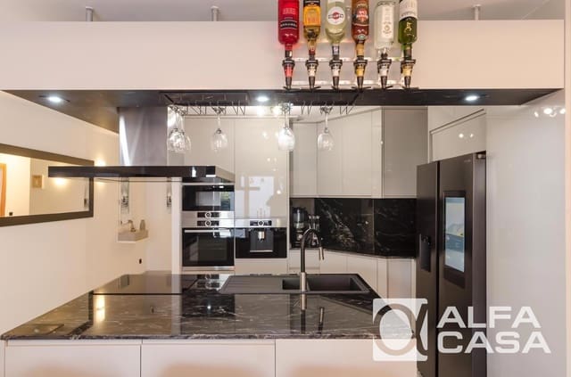 2 chambre Appartement à vendre à Lloret de Mar - 245 000 € (Ref: 9385805)