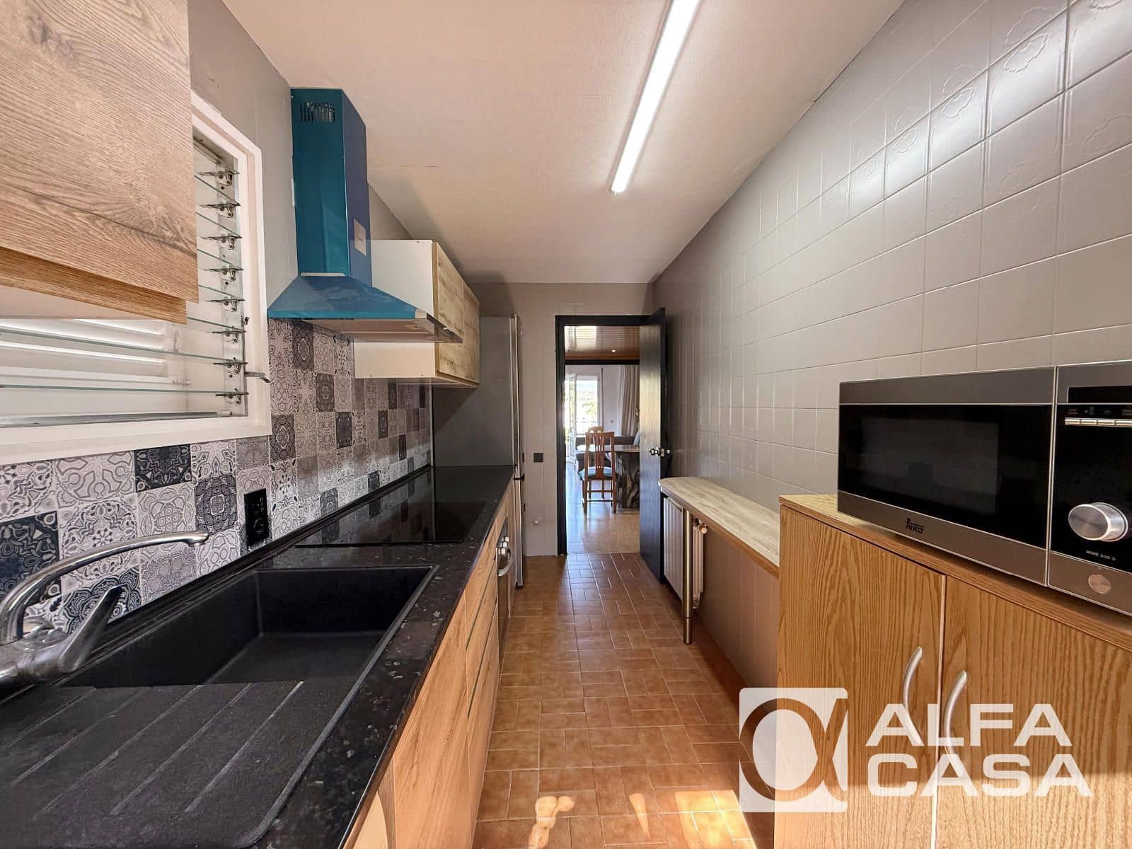 7 bedroom Villa for sale in Lloret de Mar with pool garage - € 700,000 (Ref: 9385806)