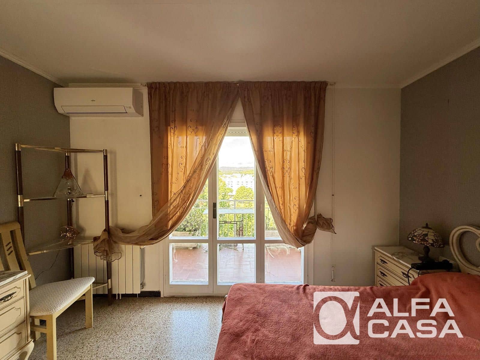 7 bedroom Villa for sale in Lloret de Mar with pool garage - € 700,000 (Ref: 9385806)