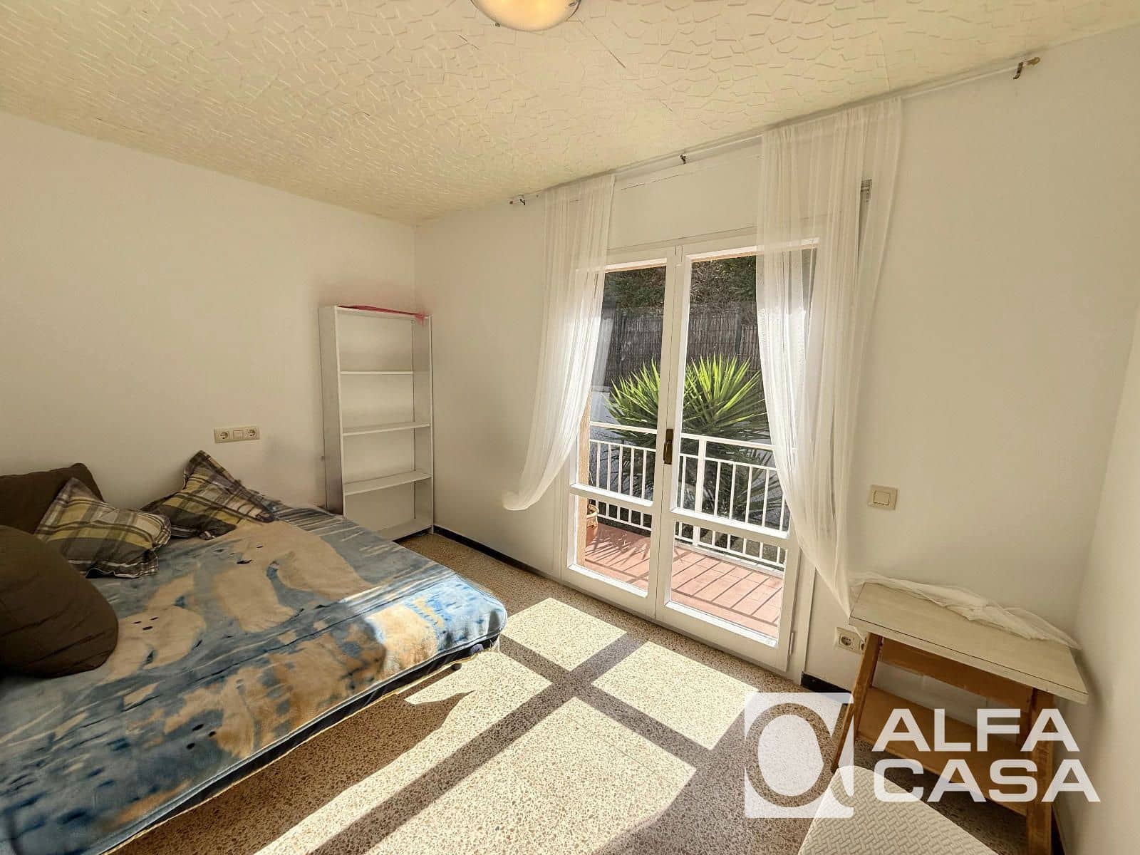 7 bedroom Villa for sale in Lloret de Mar with pool garage - € 700,000 (Ref: 9385806)