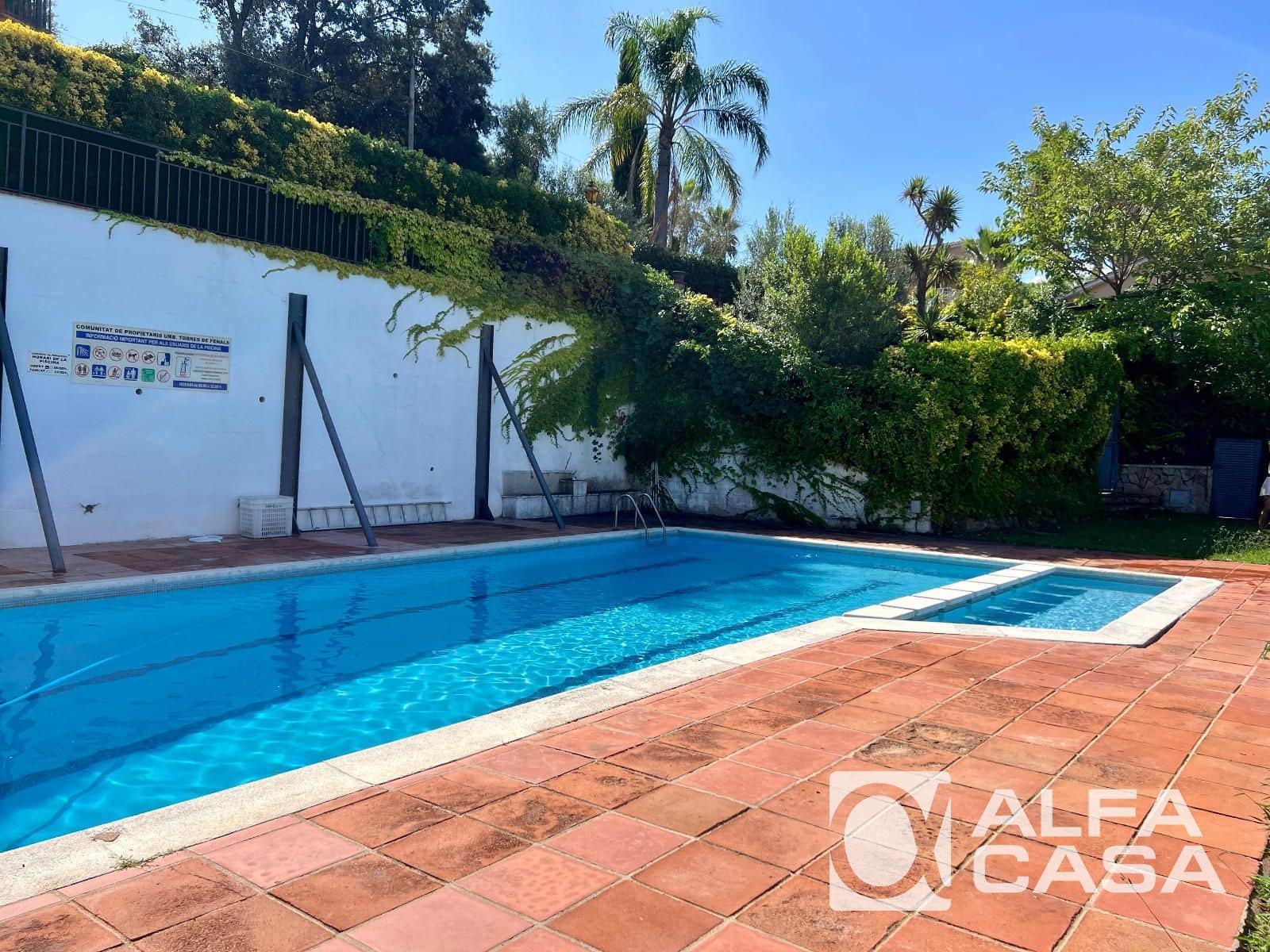 7 bedroom Villa for sale in Lloret de Mar with pool garage - € 700,000 (Ref: 9385806)