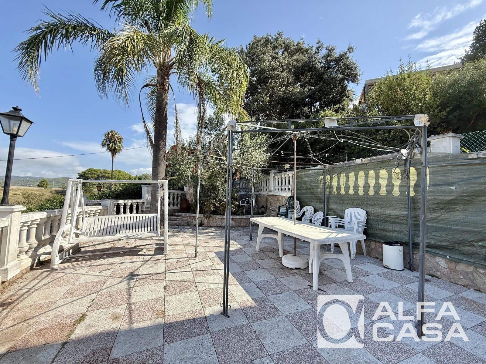 7 bedroom Villa for sale in Lloret de Mar with pool garage - € 700,000 (Ref: 9385806)