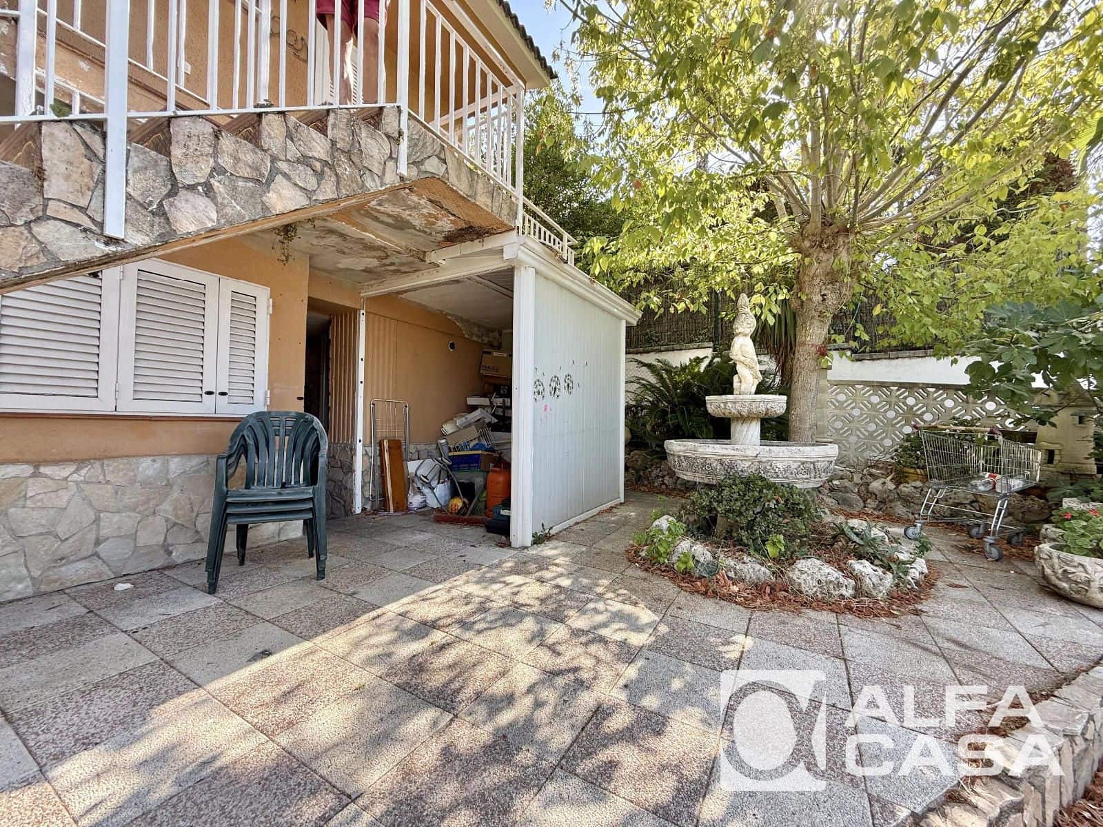 7 bedroom Villa for sale in Lloret de Mar with pool garage - € 700,000 (Ref: 9385806)