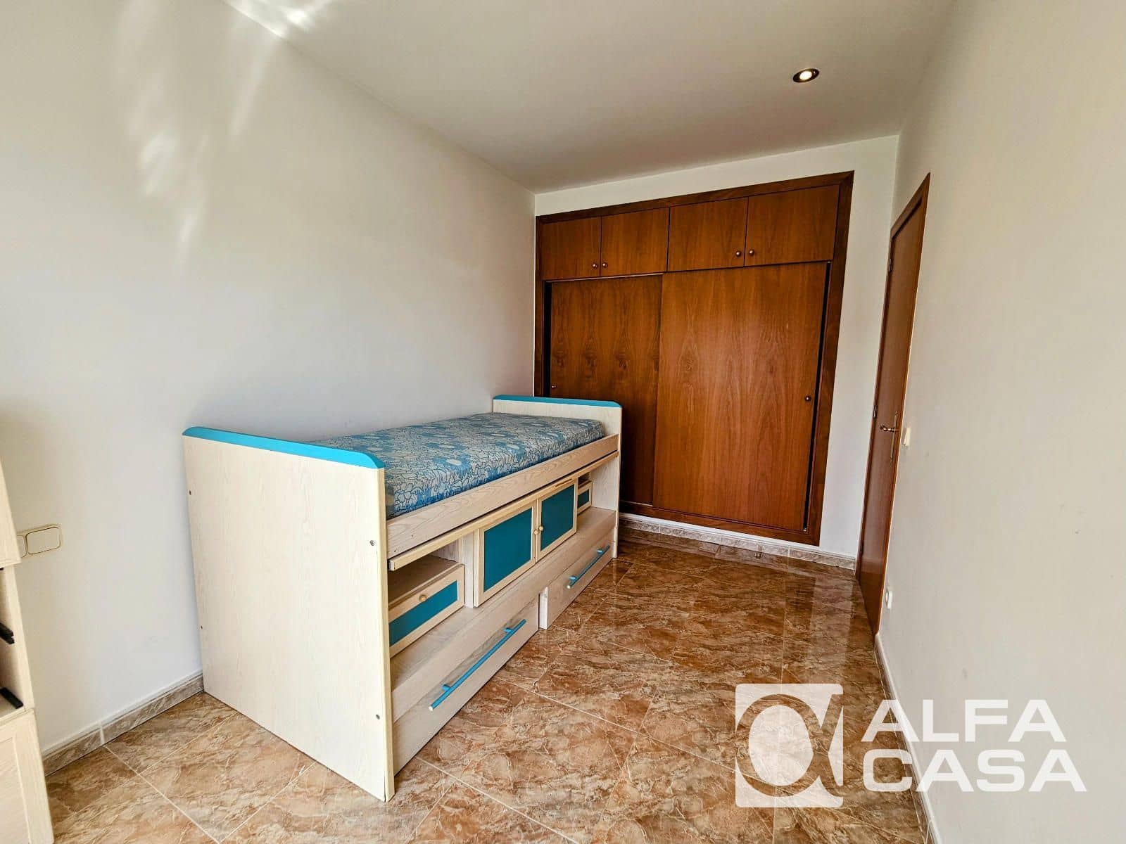 Chalet de 4 habitaciones en Lloret de Mar en venta con piscina garaje - 650.000 € (Ref: 9385807)