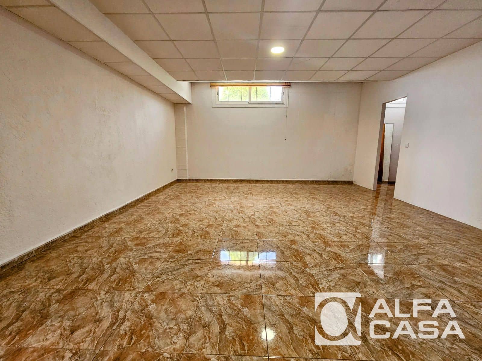 Chalet de 4 habitaciones en Lloret de Mar en venta con piscina garaje - 650.000 € (Ref: 9385807)