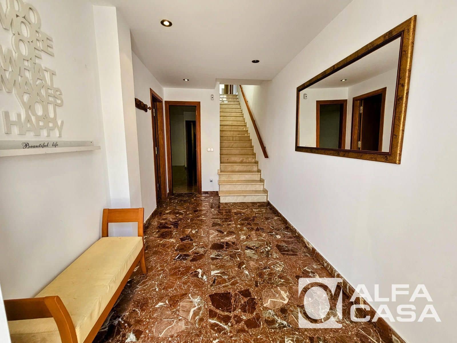 Chalet de 4 habitaciones en Lloret de Mar en venta con piscina garaje - 650.000 € (Ref: 9385807)