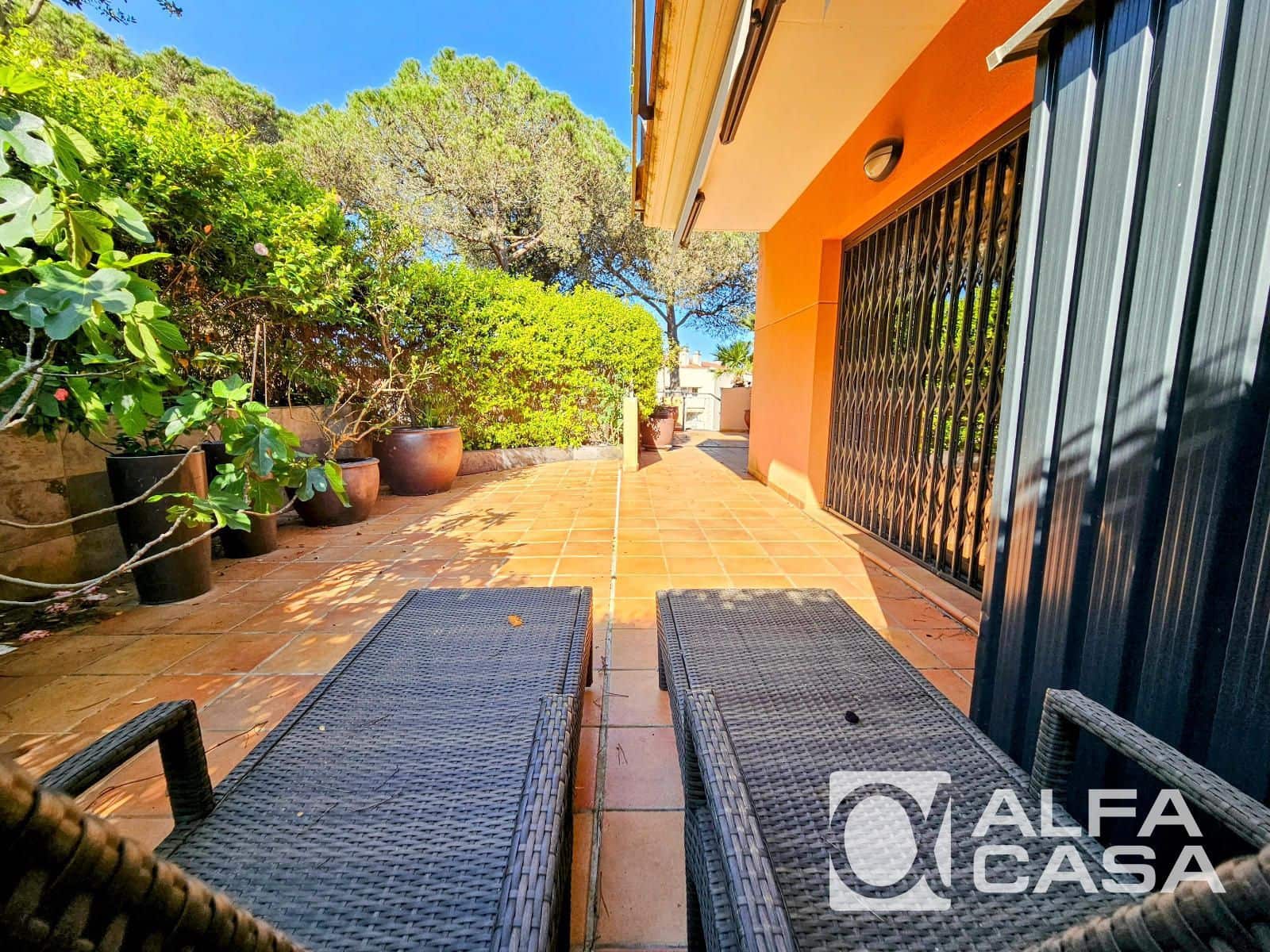 3 sypialnia Mieszkanie na sprzedaż w Lloret de Mar z basenem garażem - 475 000 € (Ref: 9385808)