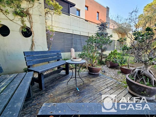 3 sypialnia Mieszkanie na sprzedaż w Lloret de Mar z basenem garażem - 475 000 € (Ref: 9385808)