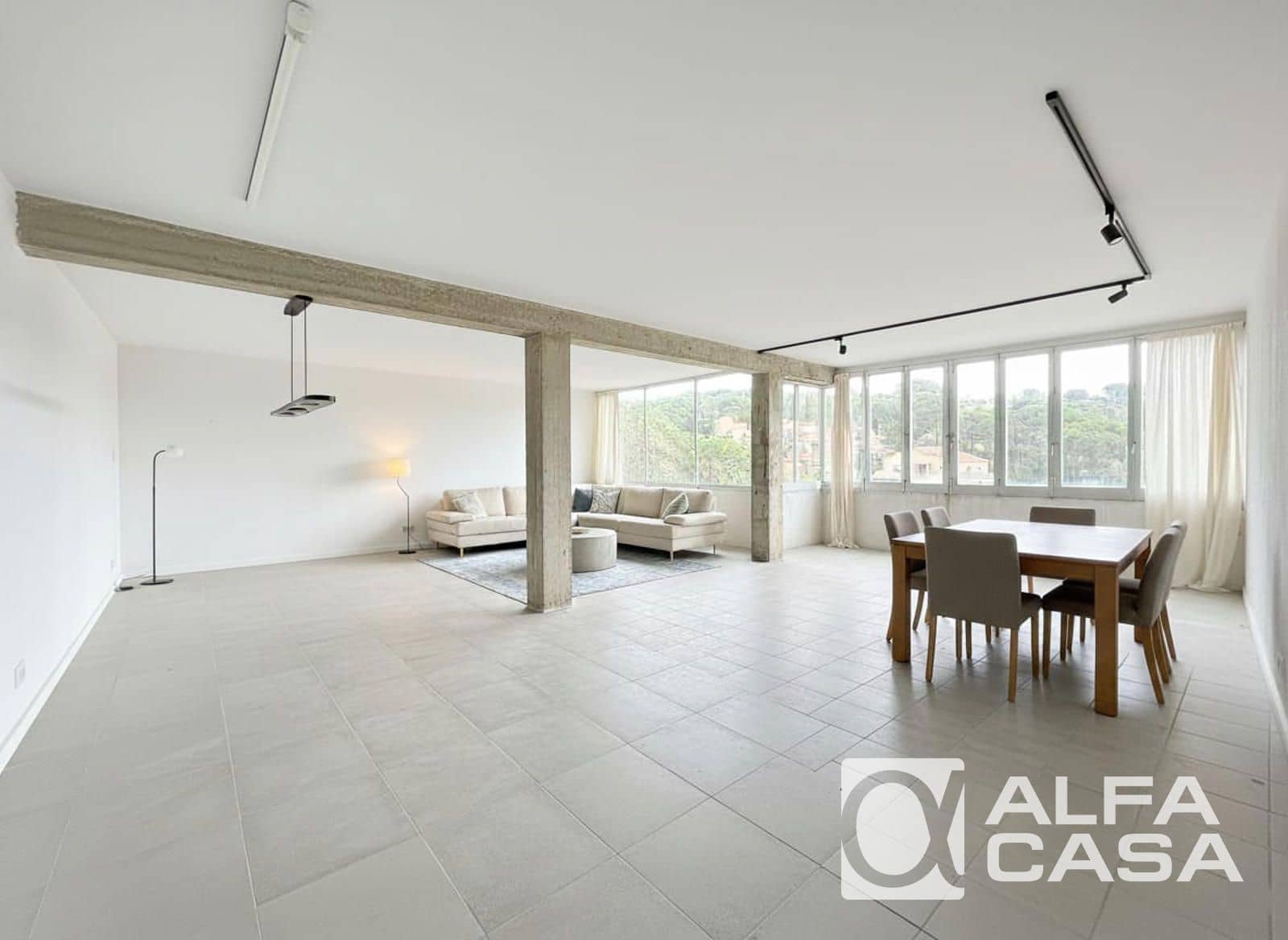 3 bedroom Villa for sale in Lloret de Mar with pool garage - € 297,000 (Ref: 9385810)