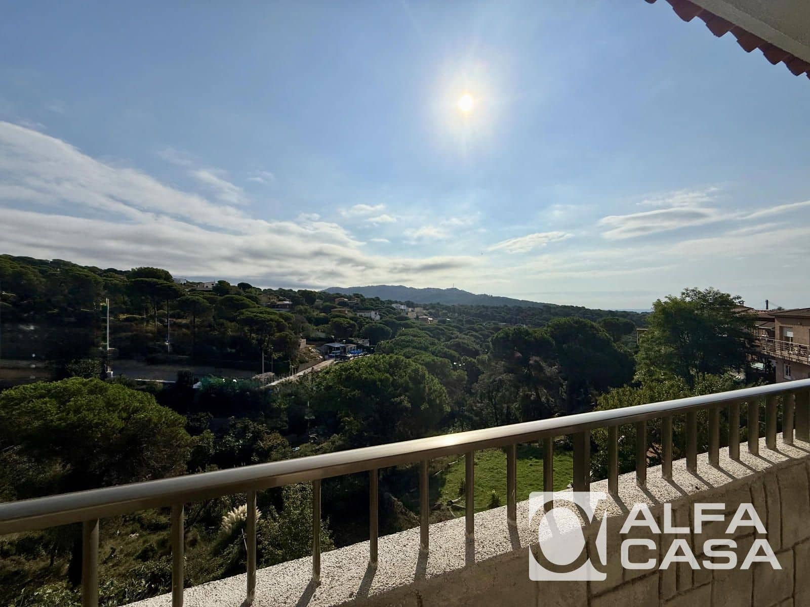 3 bedroom Villa for sale in Lloret de Mar with pool garage - € 297,000 (Ref: 9385810)