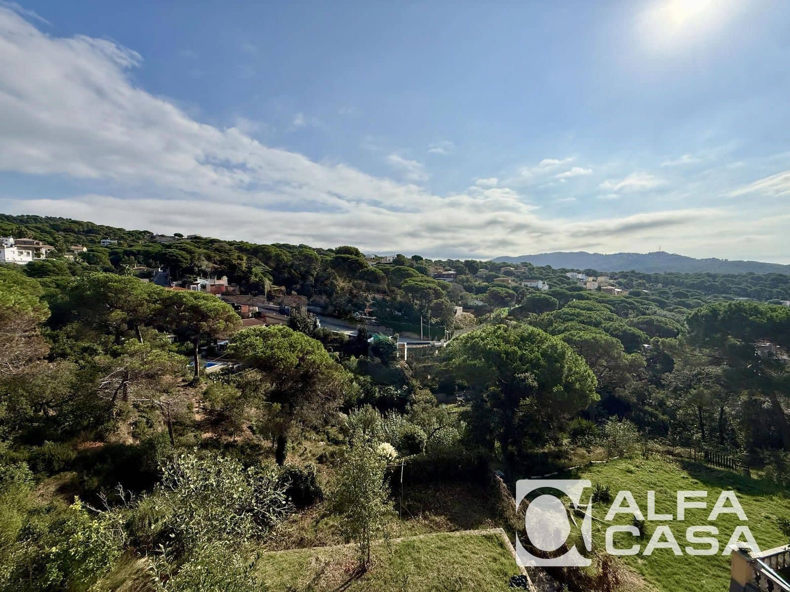 3 bedroom Villa for sale in Lloret de Mar with pool garage - € 297,000 (Ref: 9385810)