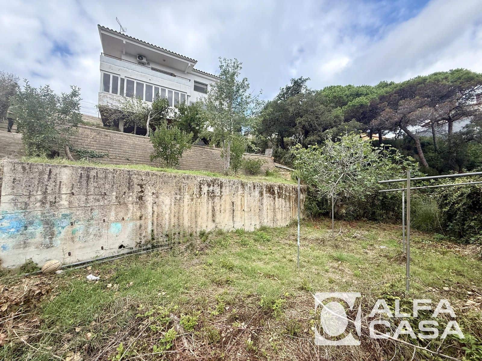 3 bedroom Villa for sale in Lloret de Mar with pool garage - € 297,000 (Ref: 9385810)