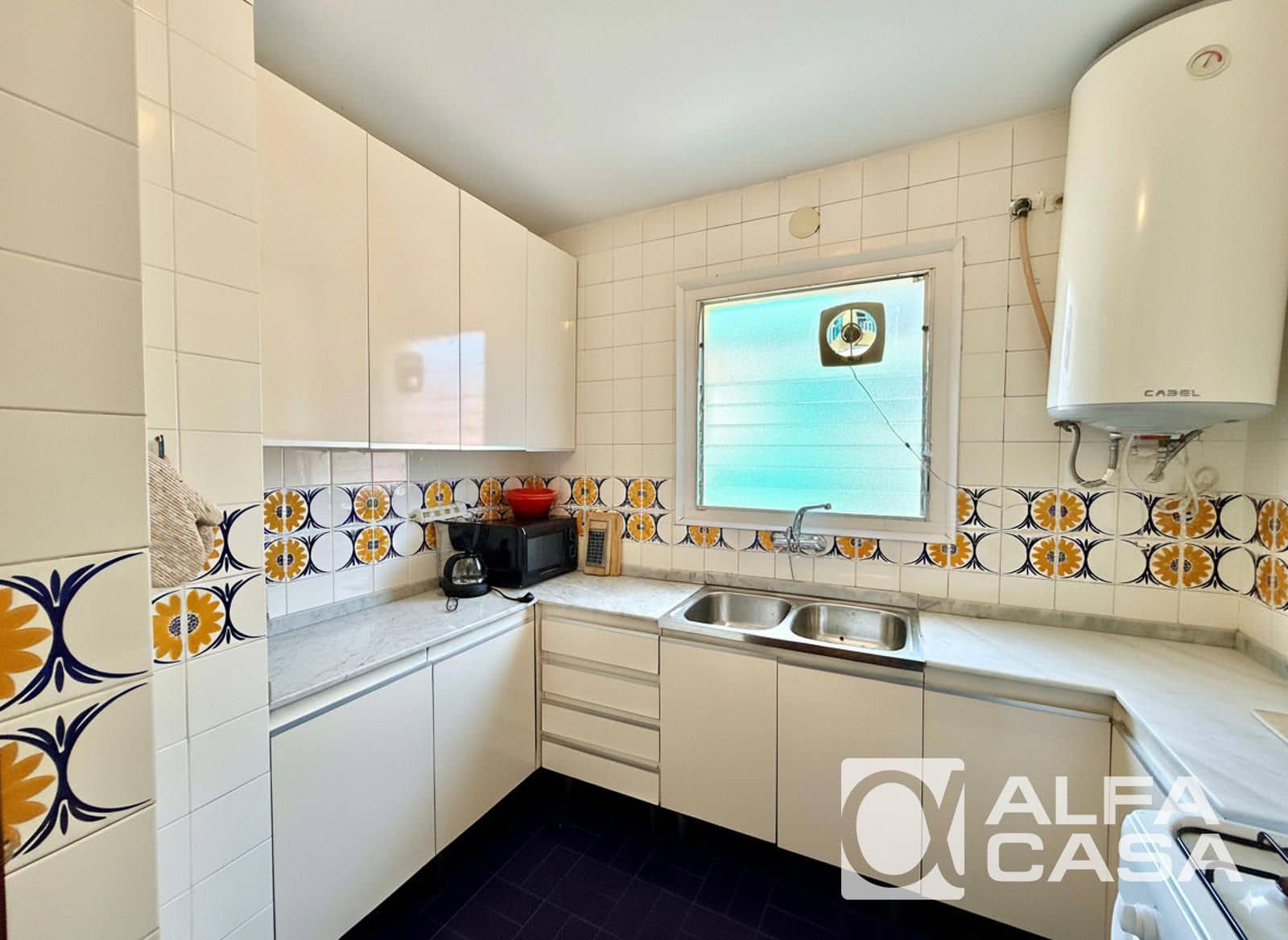 2 makuuhuone Asunto myytävänä paikassa Lloret de Mar mukana uima-altaan - 245 000 € (Ref: 9385811)