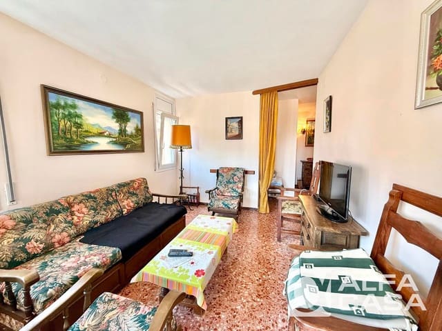 2 makuuhuone Asunto myytävänä paikassa Lloret de Mar mukana uima-altaan - 245 000 € (Ref: 9385811)