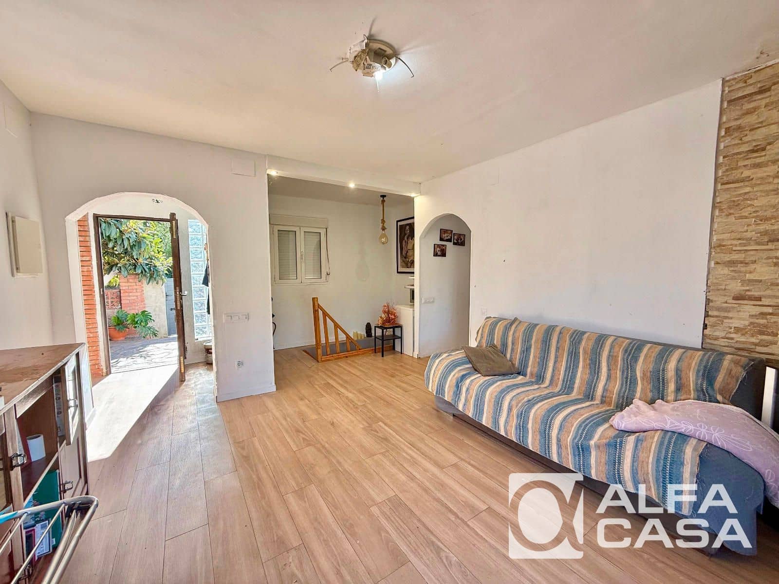 4 chambre Villa/Maison à vendre à Lloret de Mar avec garage - 225 000 € (Ref: 9385812)