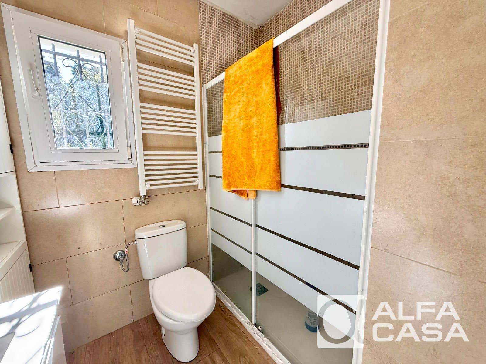 4 chambre Villa/Maison à vendre à Lloret de Mar avec garage - 225 000 € (Ref: 9385812)