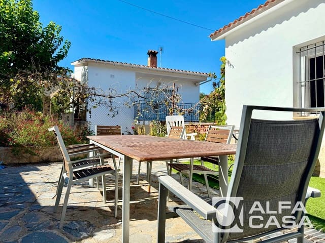 4 camera da letto Villa in vendita in Lloret de Mar con garage - 225.000 € (Rif: 9385812)