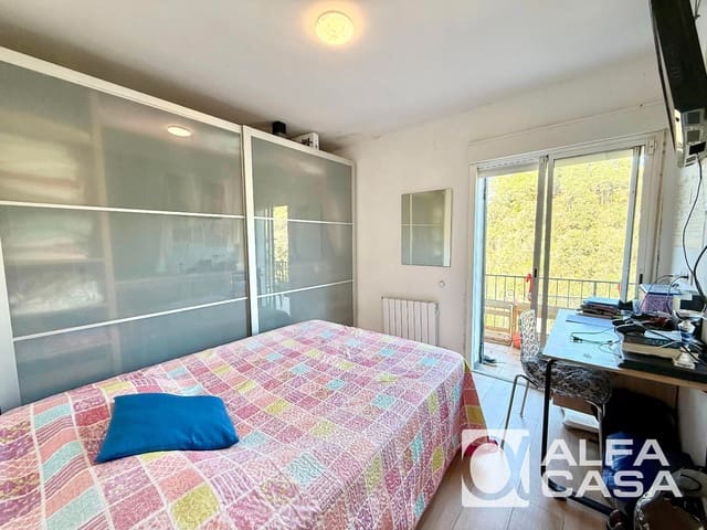 4 camera da letto Villa in vendita in Lloret de Mar con garage - 225.000 € (Rif: 9385812)