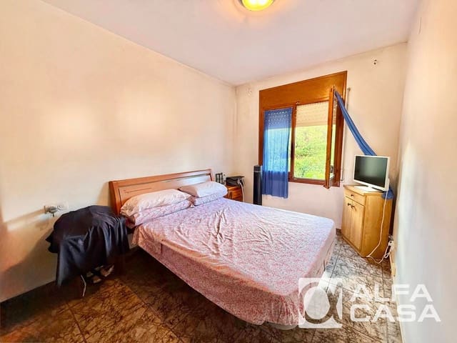 Chalet en Lloret de Mar en venta con piscina garaje - 385.000 € (Ref: 9385813)