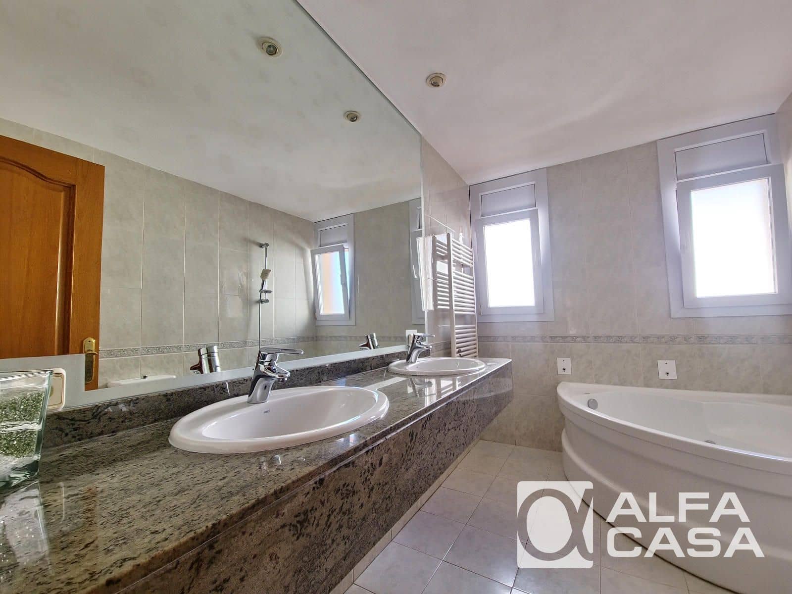 2 soveværelse Lejlighed til salg i Lloret de Mar - € 239.000 (Ref: 9385814)