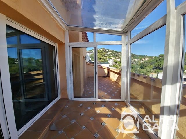 2 makuuhuone Asunto myytävänä paikassa Lloret de Mar - 239 000 € (Ref: 9385814)