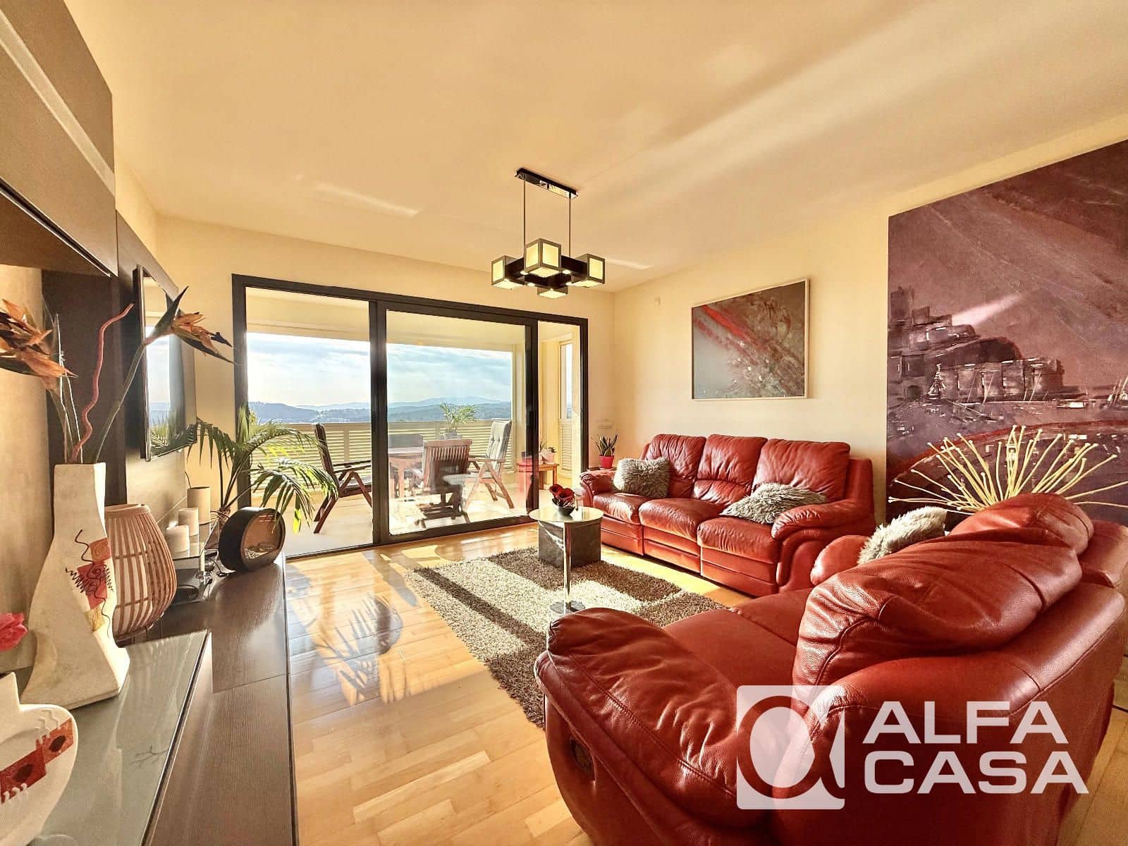 5 bedroom Flat for sale in Lloret de Mar with pool garage - € 670,000 (Ref: 9385816)