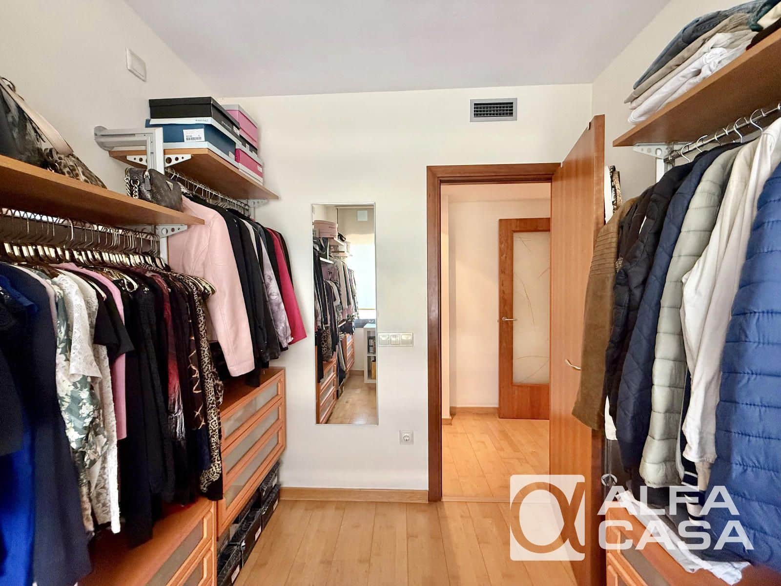 5 bedroom Flat for sale in Lloret de Mar with pool garage - € 670,000 (Ref: 9385816)